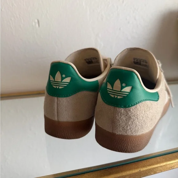 Adidas Gazelle “Green Gum 4” Sneakers - Picture 3 of 5